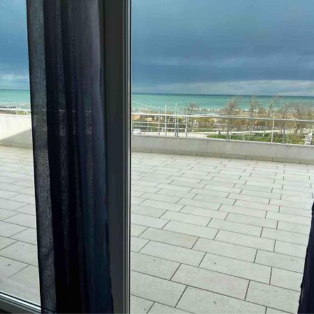 Nautilus Appartamenti A Mare Ortona Bagian luar foto